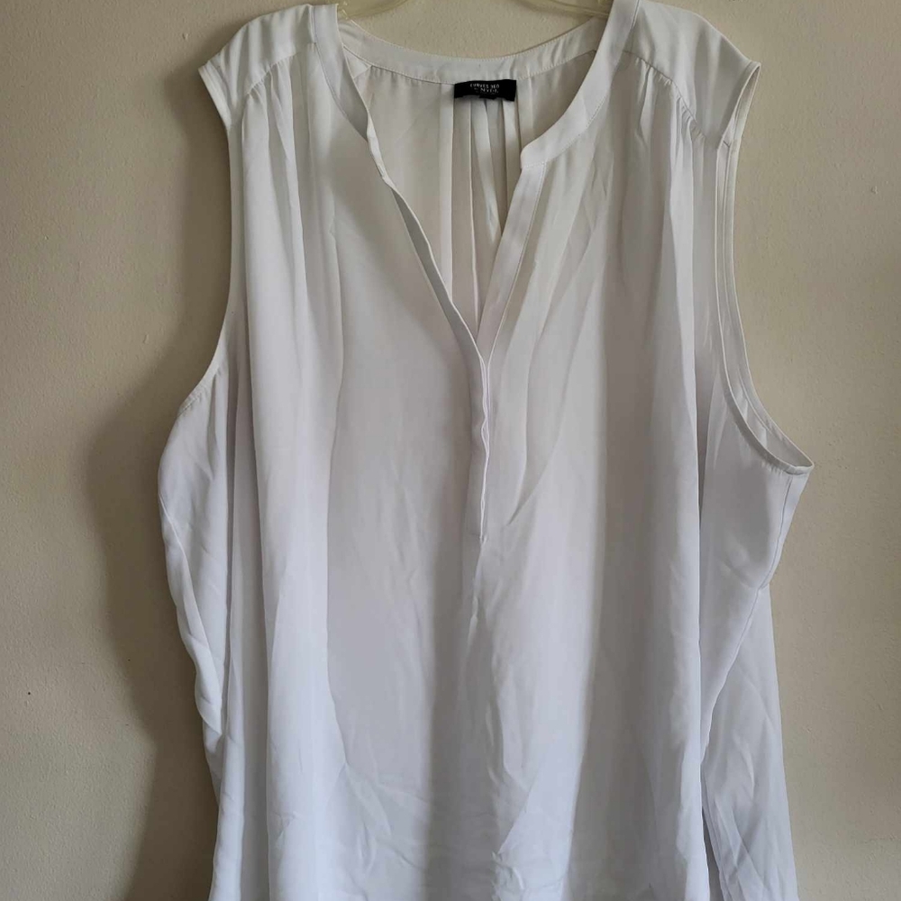 White Sleeveless Tunic blouse